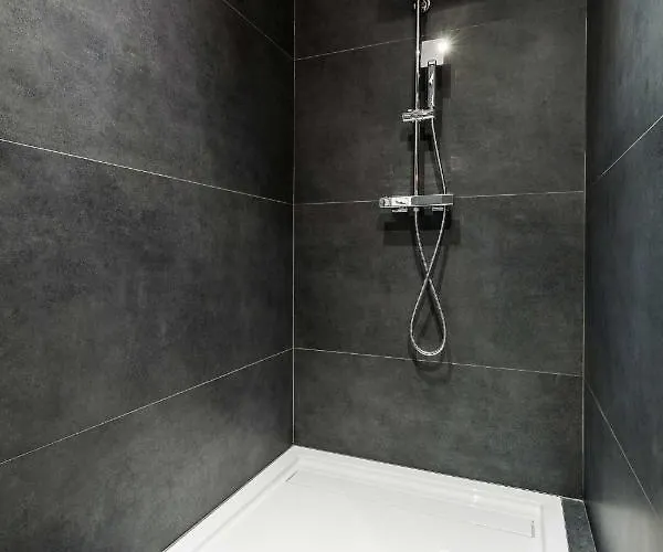 Pier By Oneapartments Apartamento *